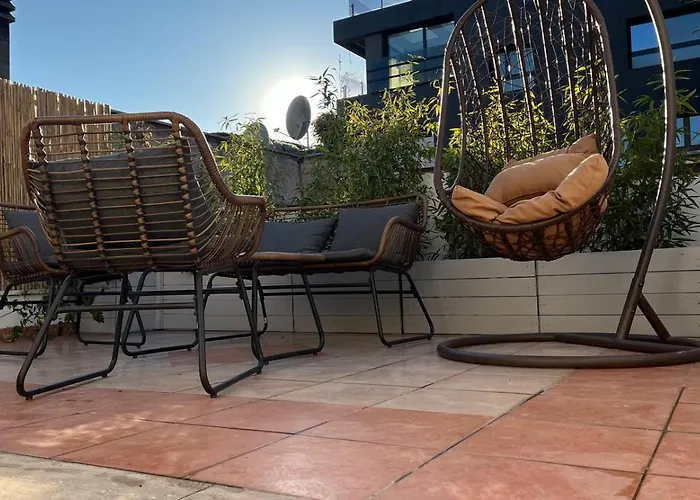 Testaccio Terrace,Perfect For Families Or Small Groups
